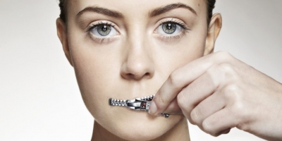 5  أسباب تدفعك لتعلم الصمت