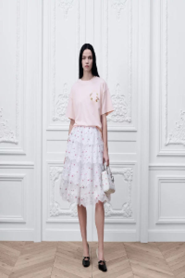 مجموعة Doir  لربيع وصيف 2026 بلمسة معاصرة