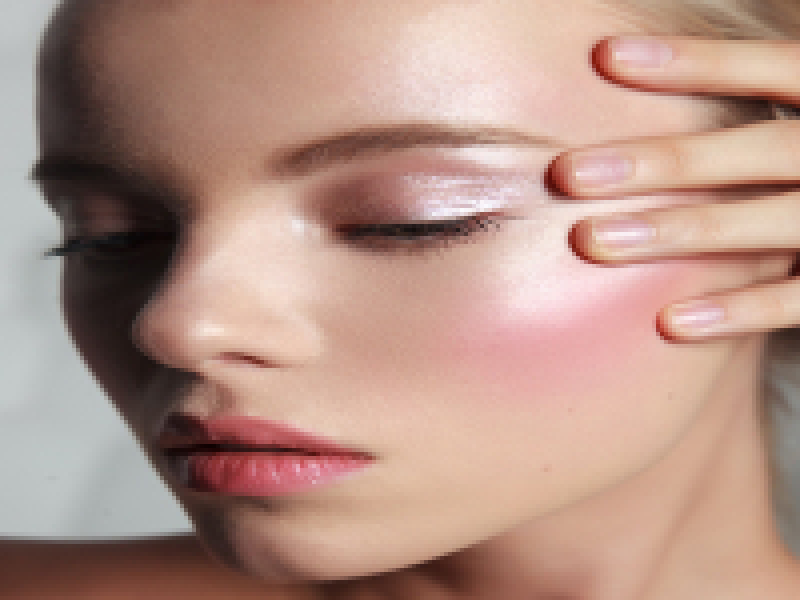 Baby Make up look” “ سر جاذبيتك في الصيف