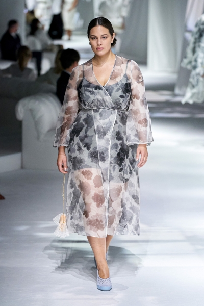 مجموعة Fendi لربيع وصيف 2021